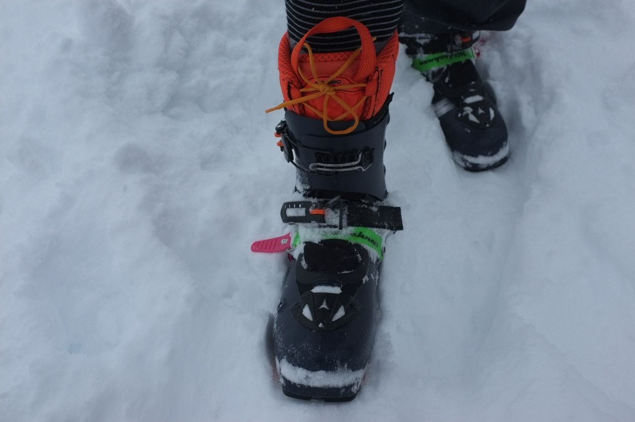Splitboarding with Hard Boots: A Great Overview | PowderGuide