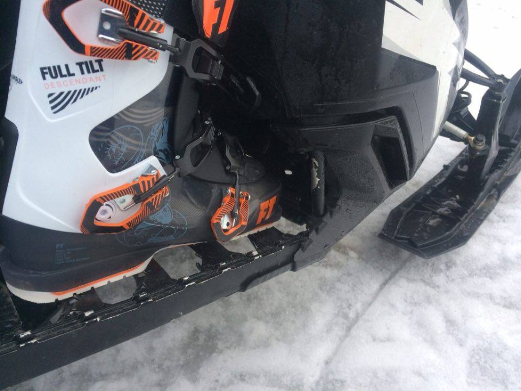Fort Connu Gear of the Week | Full Tilt Descendant 8 | PowderGuide